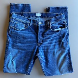 Hudson Sartor size 36 Skinny jeans w 32” inseam